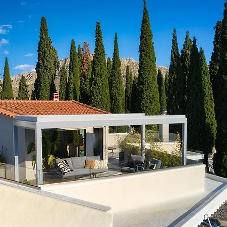 Chameleon Premium Loft Nafplio